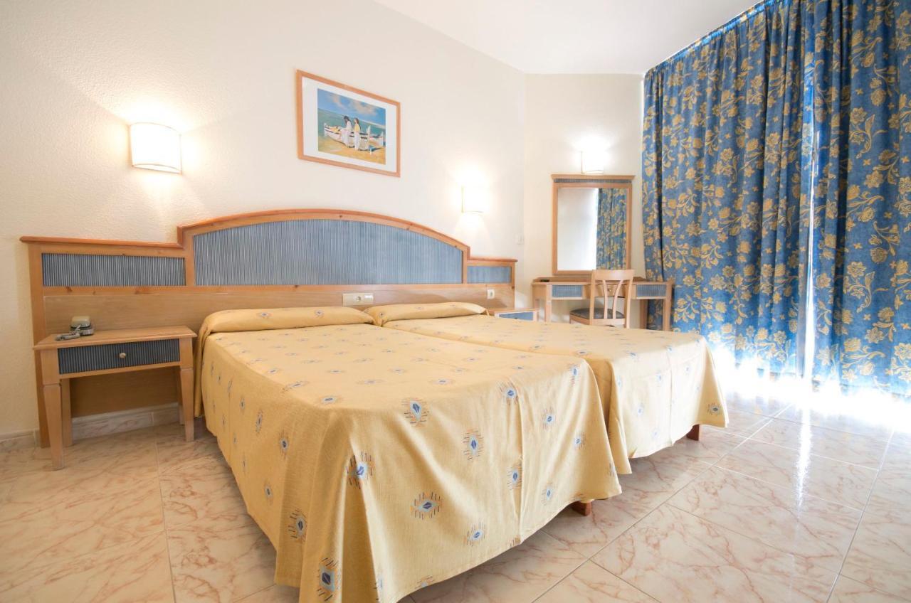 Azuline Hoteles Mar Amantis & II Сан-Антонио-Абад Экстерьер фото