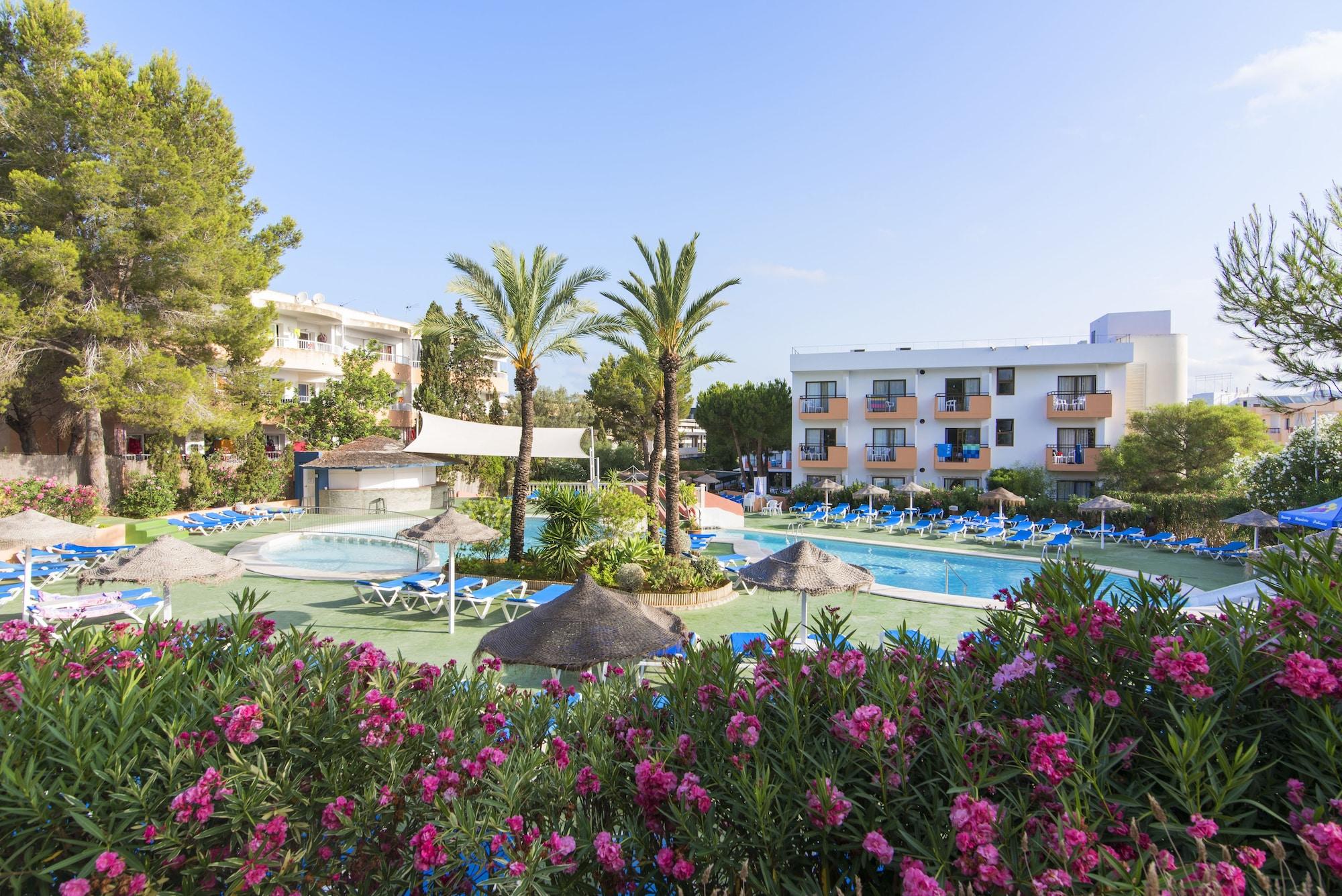 Azuline Hoteles Mar Amantis & II Сан-Антонио-Абад Экстерьер фото