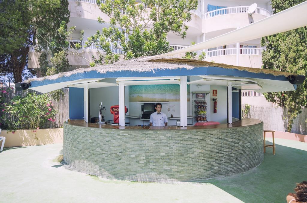 Azuline Hoteles Mar Amantis & II Сан-Антонио-Абад Экстерьер фото