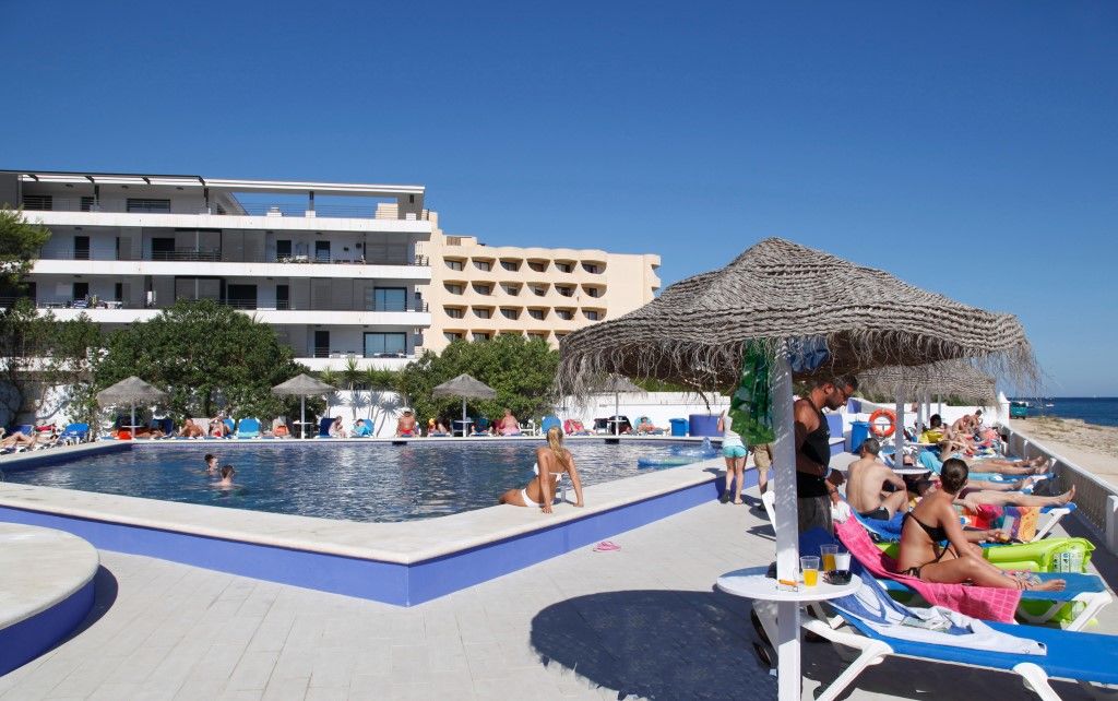 Azuline Hoteles Mar Amantis & II Сан-Антонио-Абад Экстерьер фото